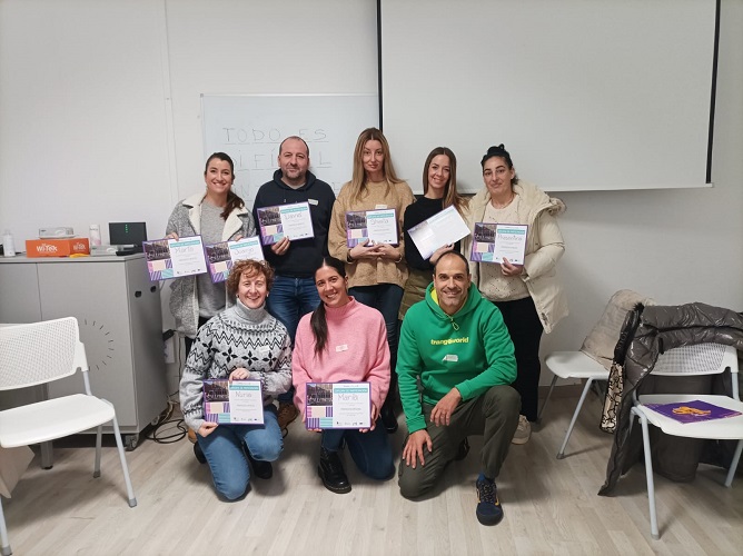 Más de 60 familias recibieron apoyo para disfrutar la crianza a través del programa PAIF de la Mancomunidad.